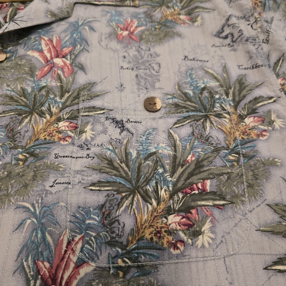 Tommy Bahama Silk Hawaiian Shirt, Floral Gray Caribbean Island Map, Mens Size XL - Picture 6 of 11